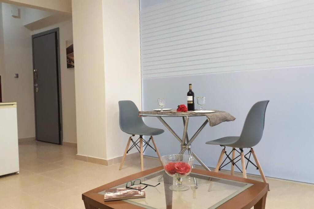 Stylish River Flat, Near The Center And The Beach Lejlighed Kalamata Eksteriør billede